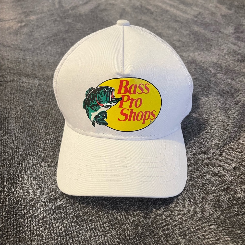 Bass pro shops trucker hat